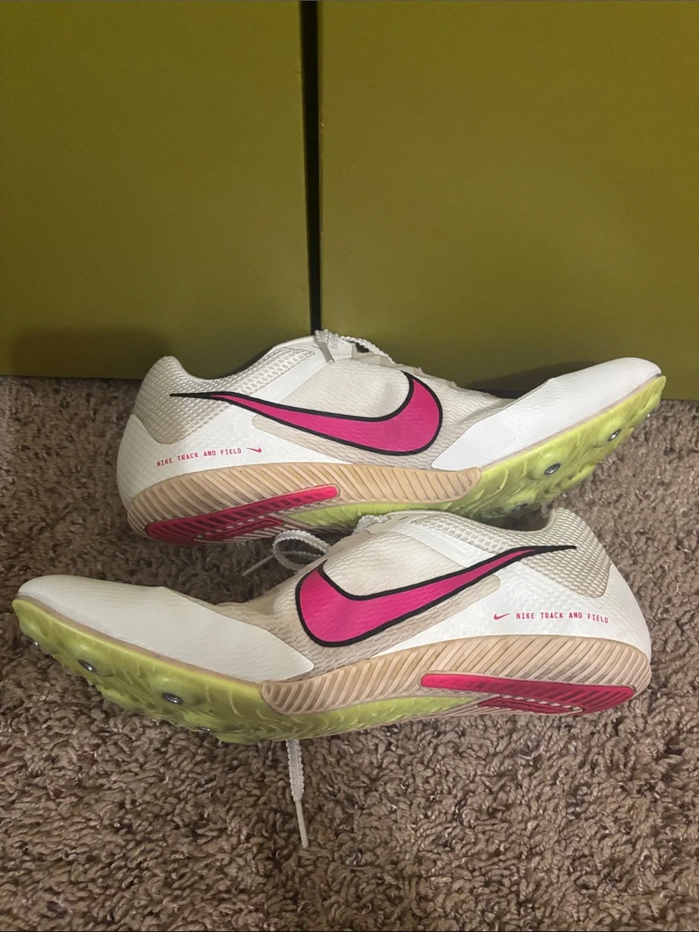 Nike see pictures